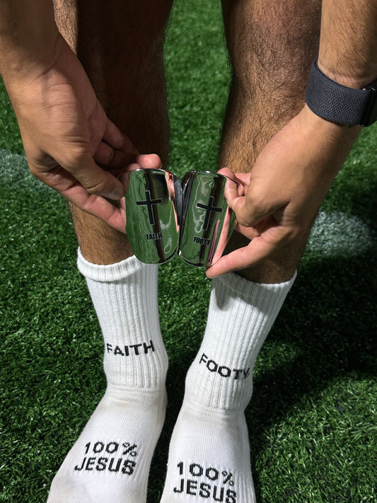 CROSS SHINPADS
